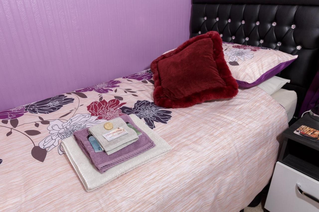 Cherry Garden B&B Фолькустоун Экстерьер фото